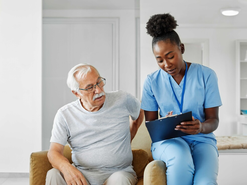 How Specialized Nursing Care Speeds Up Healing After Surgery